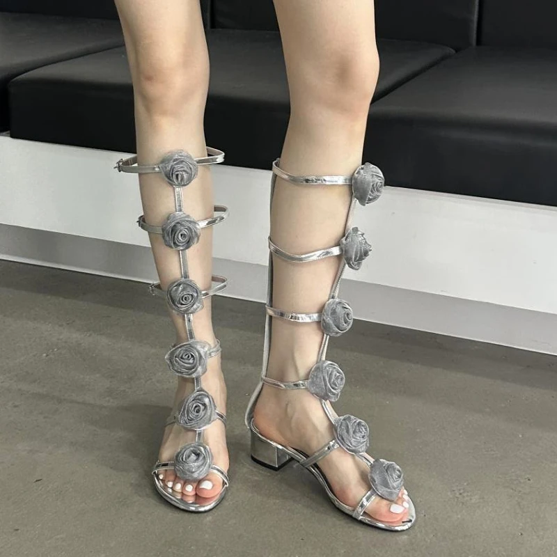 Flower Fashion Hollow Boots Sa - مراجعة Street Fashion Brand وسعره