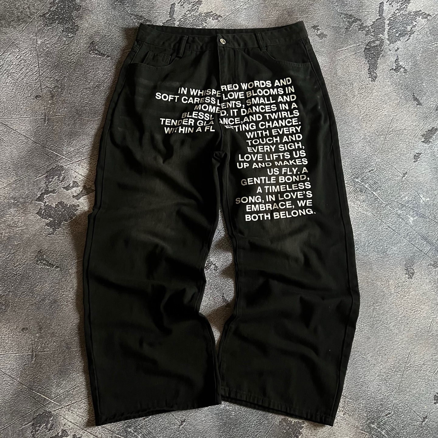 American Pattern Letter Jeans  - مراجعة Street Fashion For Man وسعره