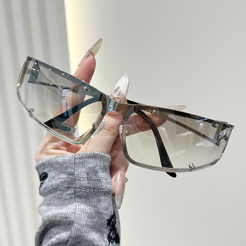 Women's Fashion Hollow Sunglas - مراجعة Street Fashion Photo وسعره