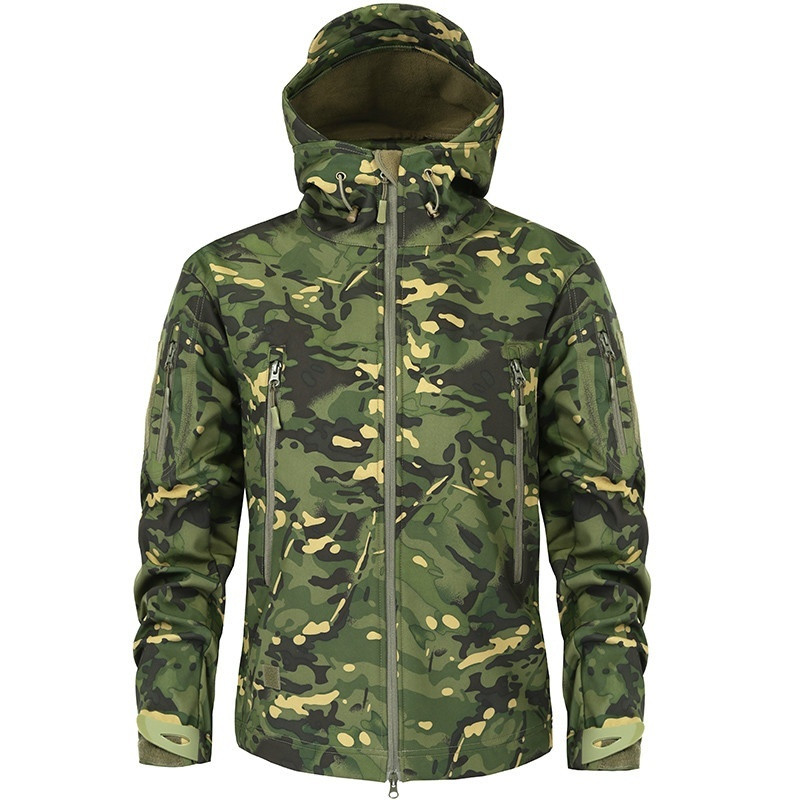 Hiking Jackets Men Camouflage  - مراجعة Windbreak Shell Jacket وسعره