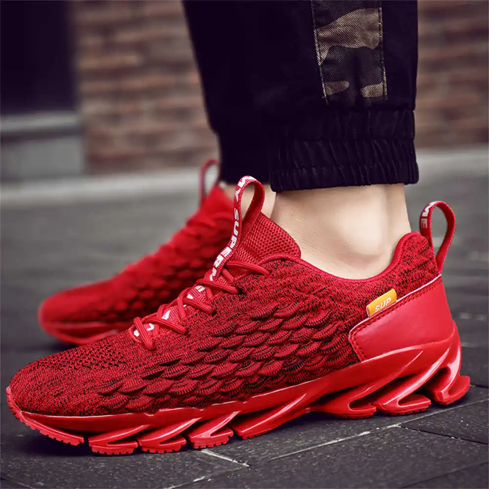 size 44 size 39 walking shoes  - مراجعة Street Fashion Types وسعره