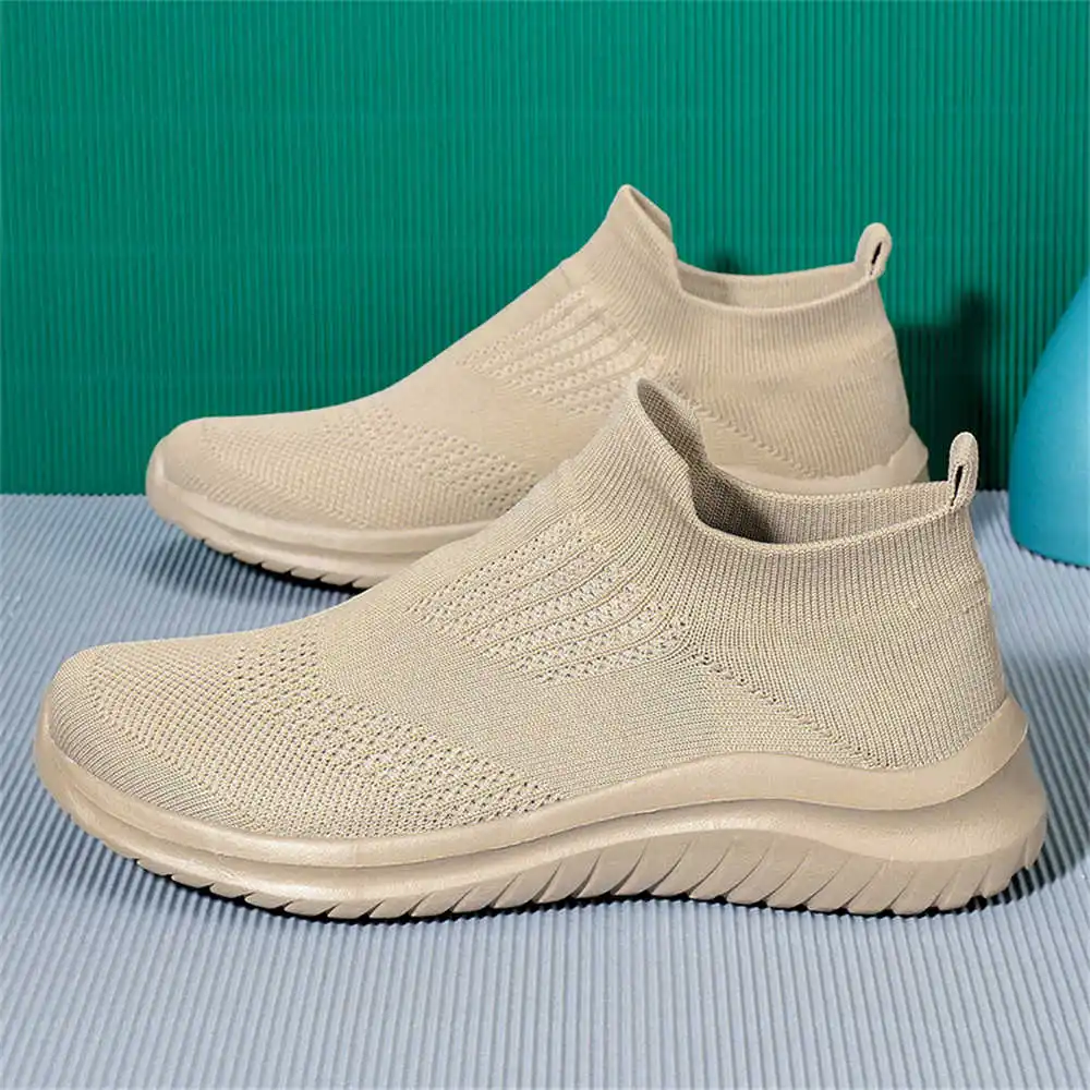 Beige Soft New Novelty Tennis  - مراجعة Street Fashion Vietnam وسعره