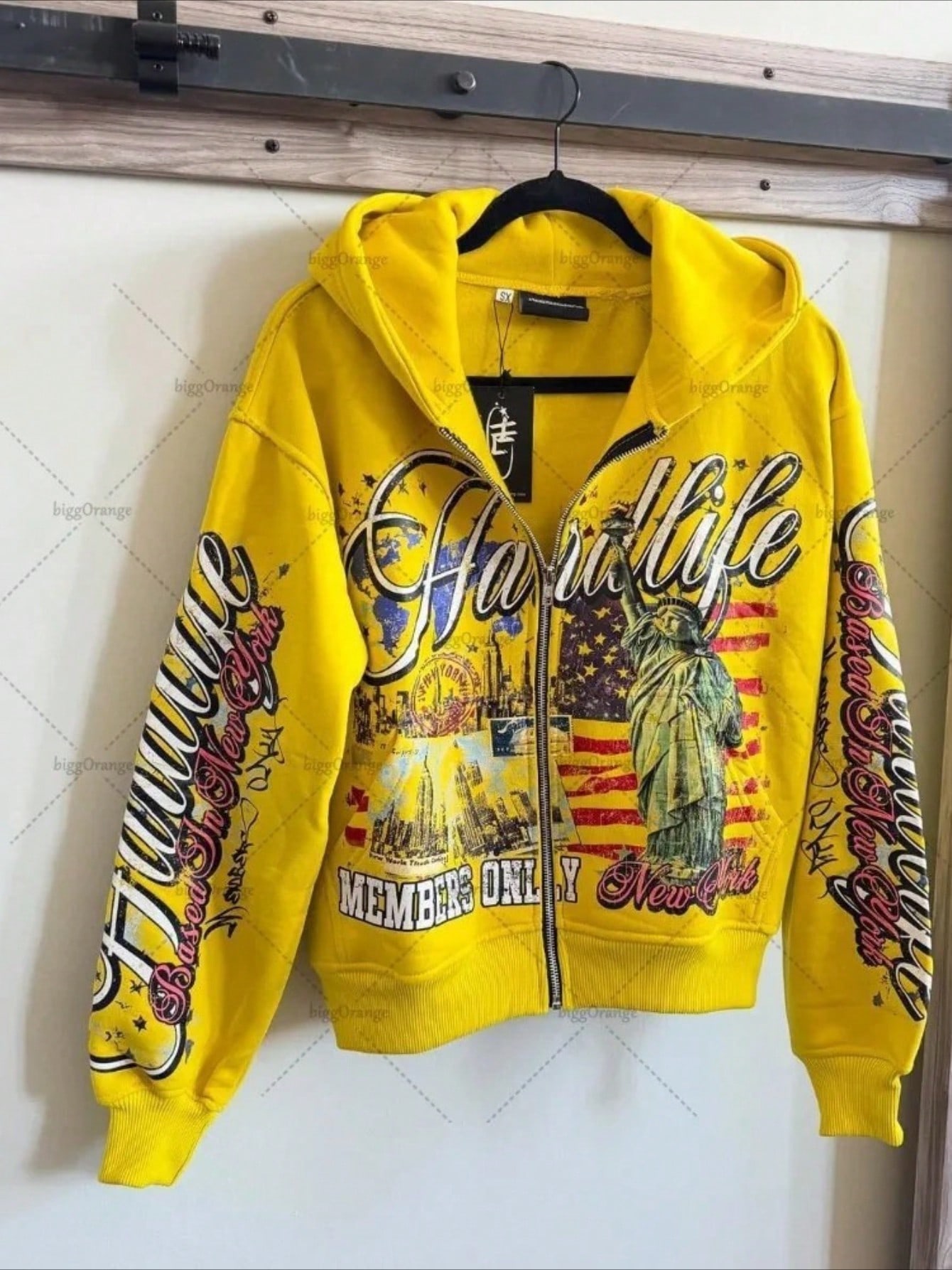 Pink Oversized Zip-Up Hoodie w - مراجعة Graphic Hoodie Streetwear وسعره