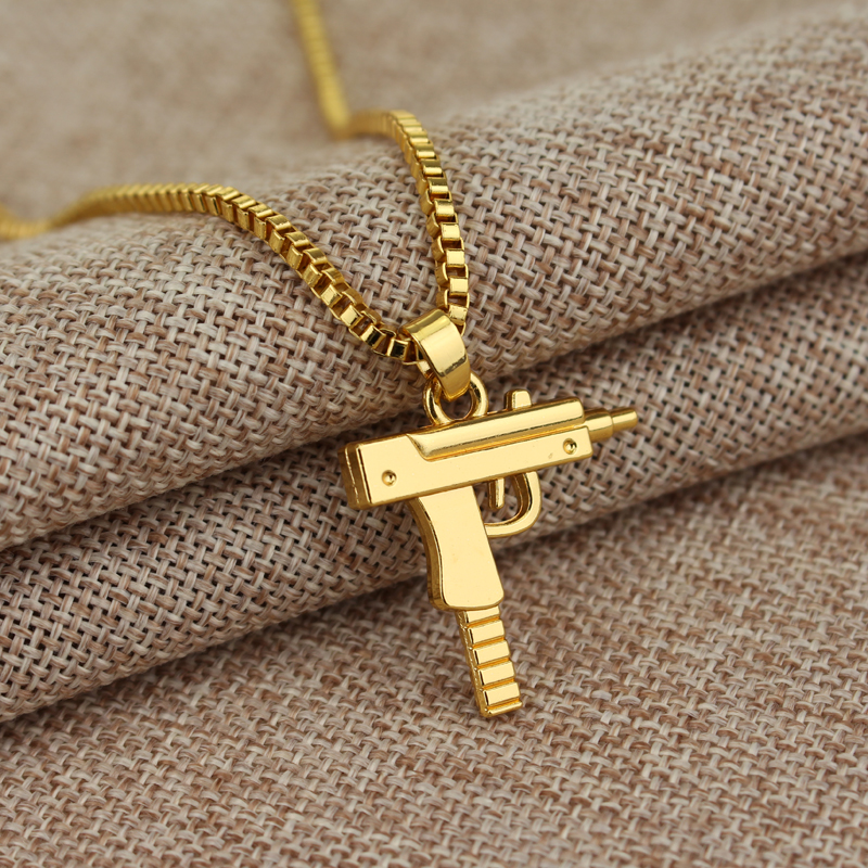 Trendy Uzi Gun Shaped Pendant  - مراجعة Street Fashion Baggy وسعره