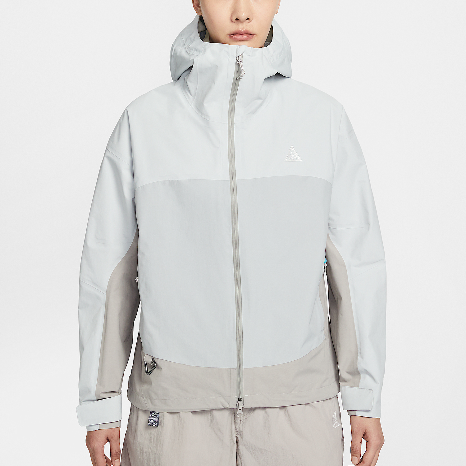 Nike Authentic Women's Windpro - مراجعة Windbreak Shell Jacket وسعره